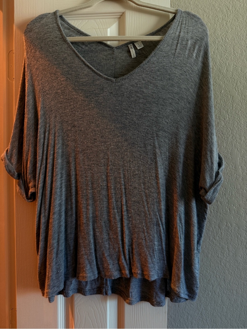 Cato Heather Gray V-Neck Roll-Sleeve Top